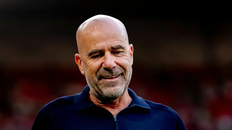 Peter Bosz menurunkan para bintang PSV yang baru kembali sebagai starter melawan Excelsior